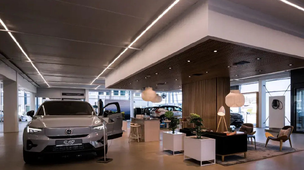 经销商“最艰难”时刻，豪华品牌何以处之？