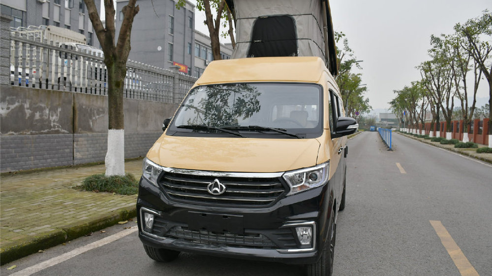 两层小露营车，可下地库有两张床，7.98万真的太亲民了