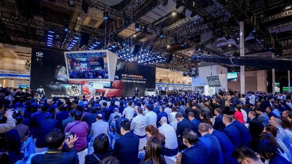 上海车展的热闹，掩饰不了利润率跌至3.5%的焦虑