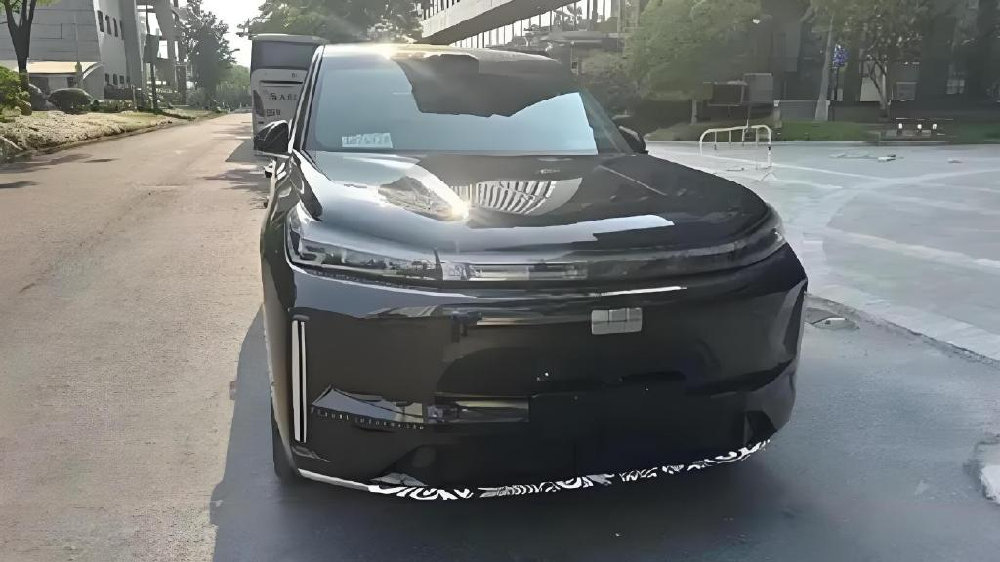 银河M9实车曝光，4.5秒破百却敢标1500km续航，堪称“移动堡垒”