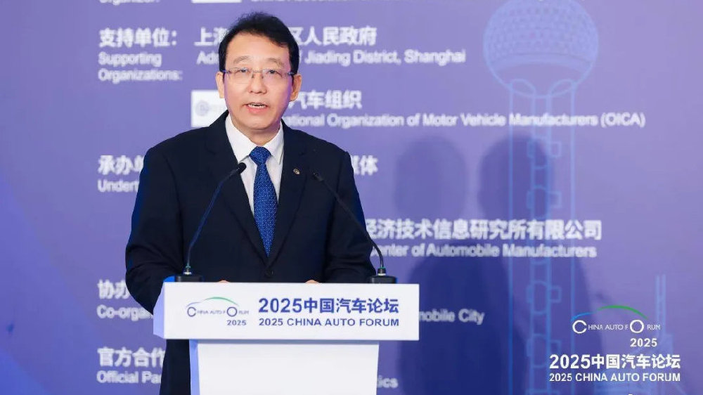 冯兴亚承认战略判断失误，广汽集团进入全面“战时状态”
