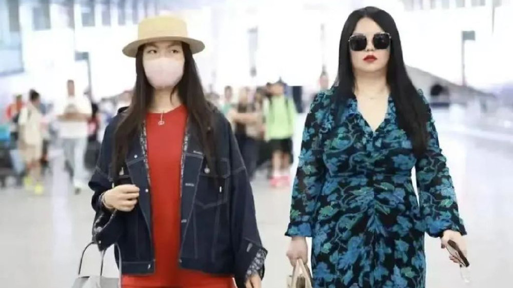 49岁的李湘，再度失控