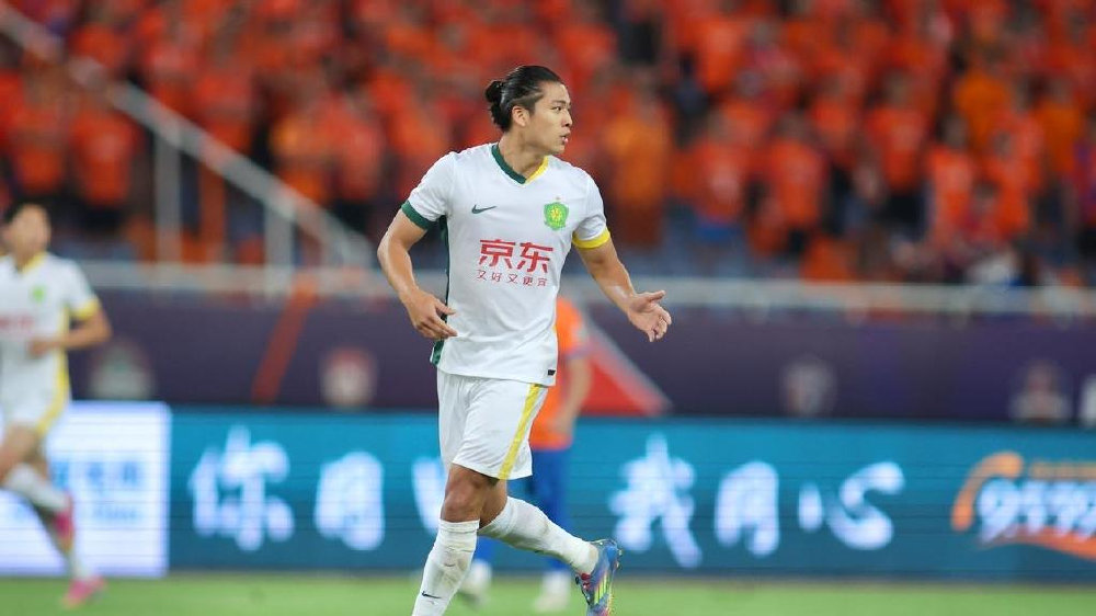 输球又输人，国安球员和本队球迷对骂！张玉宁：我道歉，很痛苦！