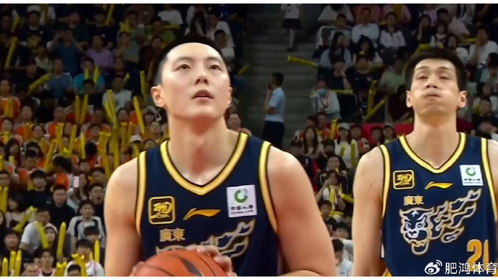 上位了！广东队将重用“新国手内线”，男篮全能大前锋驰援杜锋！