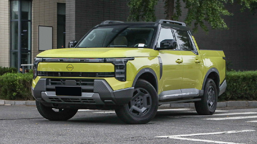 郑州日产全新插电混动皮卡将上市，车长5494mm，纯电续航135km