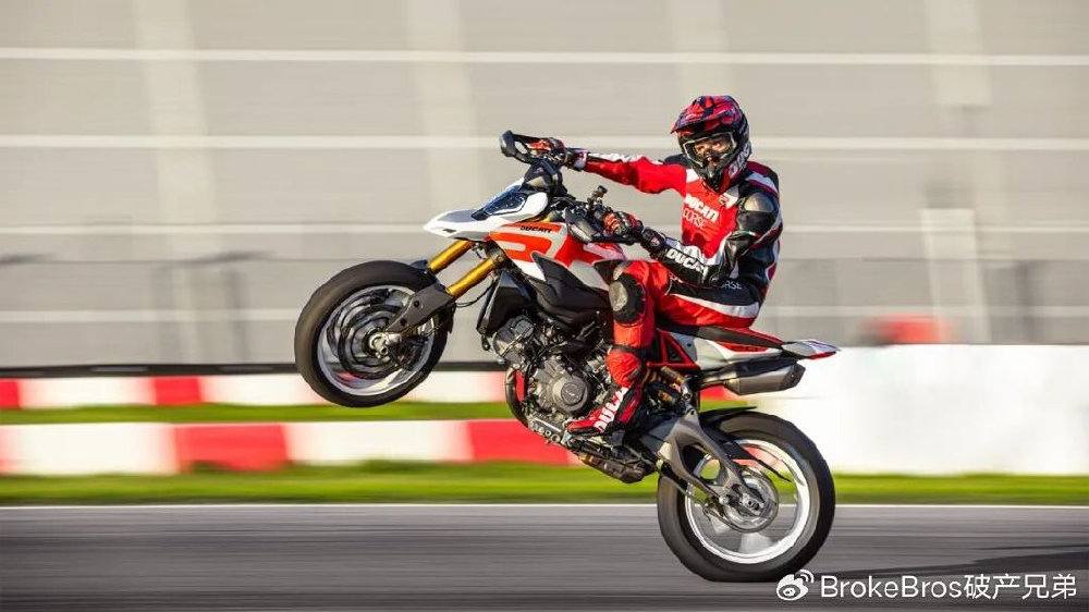 为骇客20周年献礼，杜卡迪Hypermotard V2重塑两轮机械美学