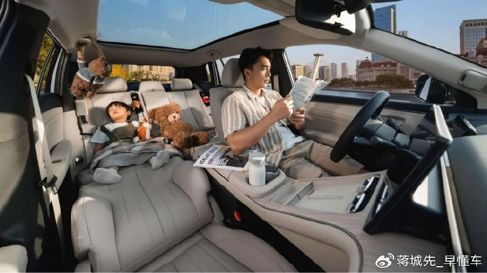 限时焕新价10.48万元起，埃安i60增程版让春节返乡“一脚跨省”