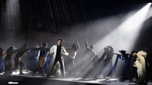 海上钢琴师开演前，一个VC在幕后重构文化地图