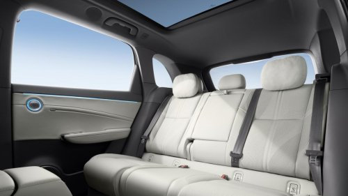 适合家用的混动suv推荐，这台红旗HS6PHEV值得你列入购买清单