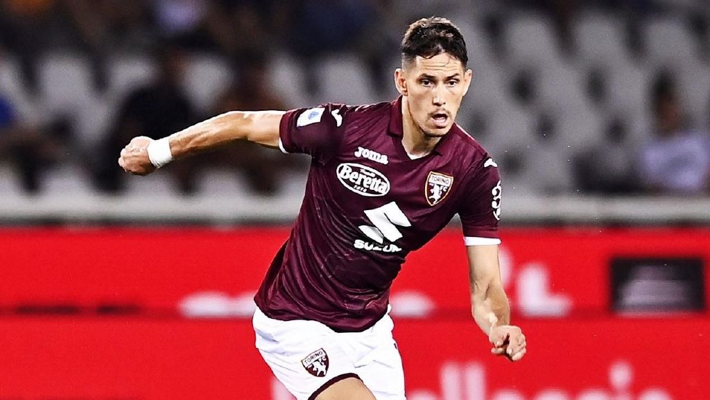 AC米兰主场迎战萨索洛 意甲焦点战直播呈现 红黑军团力争三分稳固排名