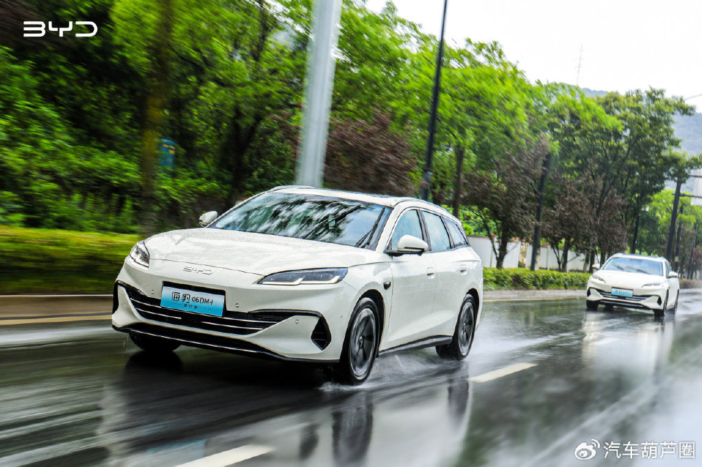 比亚迪双车登陆杭州:以“自在”为钥,解锁出行新想象