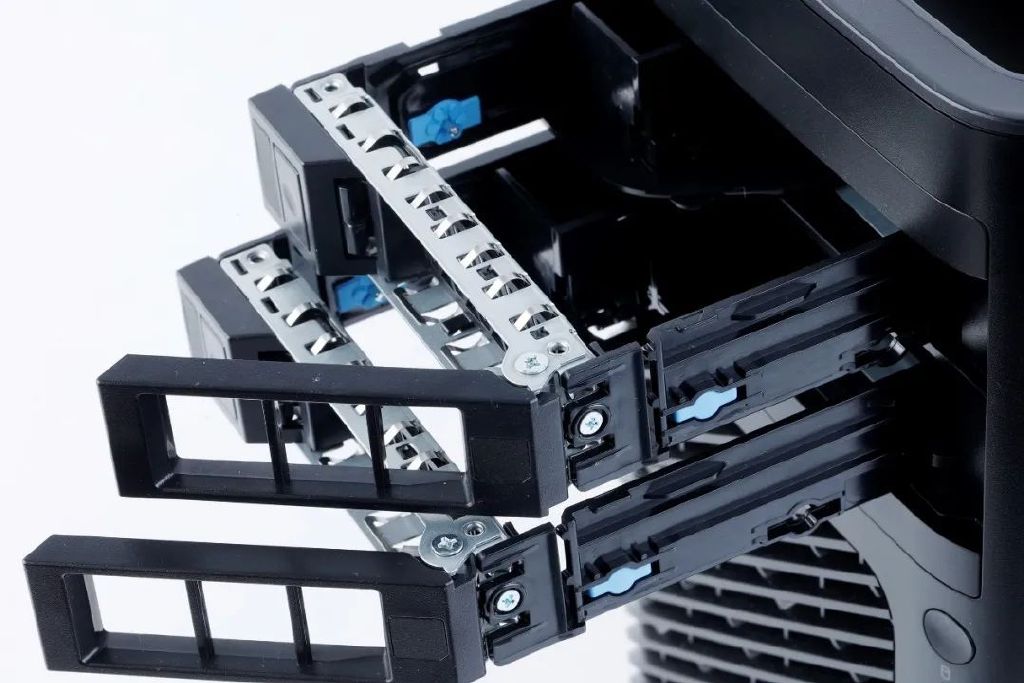 将服务器算力装进台式机!DELL Precision 7865 AMD工作站测试18 将服务器算力装进台式机!DELL Precision 7865 AMD工作站测试