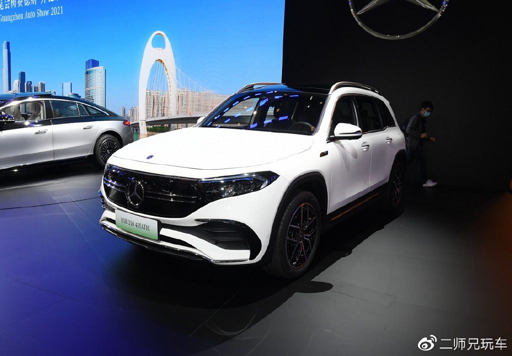 特斯拉Model Y领衔,38万级豪华纯电SUV海选,买BBA真不如买国产?