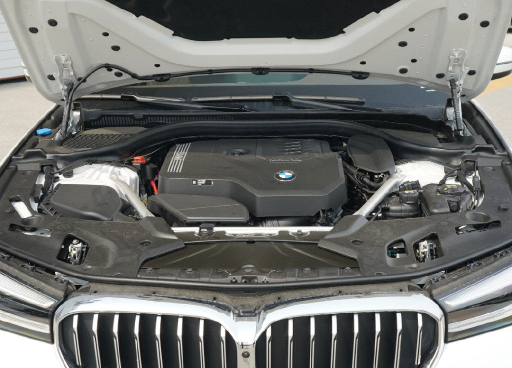 美系VS德系!宝马5系对比凯迪拉克CT6如何抉择?