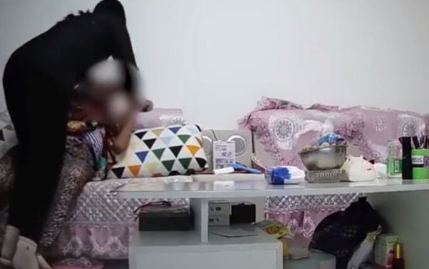 黑龙江女公职人员殴打母亲,拘留15日,被纪检监察机关立案审查休闲区蓝鸢梦想 - Www.slyday.coM 黑龙江女公职人员殴打母亲,拘留15日,被纪检监察机关立案审查休闲区蓝鸢梦想 - Www.slyday.coM