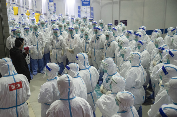 上海最大的集中隔离点连夜收治1080人,医疗队准备了炒年糕面包酸奶等宵夜休闲区蓝鸢梦想 - Www.slyday.coM 上海最大的集中隔离点连夜收治1080人,医疗队准备了炒年糕面包酸奶等宵夜休闲区蓝鸢梦想 - Www.slyday.coM