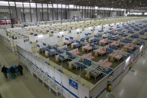 上海最大的集中隔离点连夜收治1080人,医疗队准备了炒年糕面包酸奶等宵夜休闲区蓝鸢梦想 - Www.slyday.coM 上海最大的集中隔离点连夜收治1080人,医疗队准备了炒年糕面包酸奶等宵夜休闲区蓝鸢梦想 - Www.slyday.coM