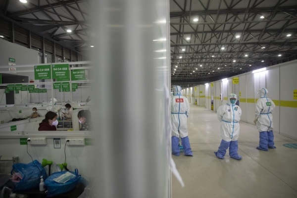 上海最大的集中隔离点连夜收治1080人,医疗队准备了炒年糕面包酸奶等宵夜休闲区蓝鸢梦想 - Www.slyday.coM 上海最大的集中隔离点连夜收治1080人,医疗队准备了炒年糕面包酸奶等宵夜休闲区蓝鸢梦想 - Www.slyday.coM