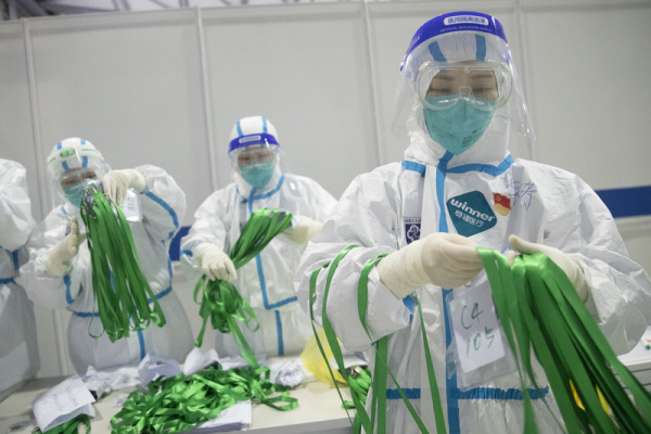 上海最大的集中隔离点连夜收治1080人,医疗队准备了炒年糕面包酸奶等宵夜休闲区蓝鸢梦想 - Www.slyday.coM 上海最大的集中隔离点连夜收治1080人,医疗队准备了炒年糕面包酸奶等宵夜休闲区蓝鸢梦想 - Www.slyday.coM