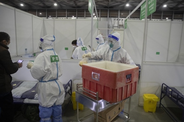 上海最大的集中隔离点连夜收治1080人,医疗队准备了炒年糕面包酸奶等宵夜休闲区蓝鸢梦想 - Www.slyday.coM 上海最大的集中隔离点连夜收治1080人,医疗队准备了炒年糕面包酸奶等宵夜休闲区蓝鸢梦想 - Www.slyday.coM