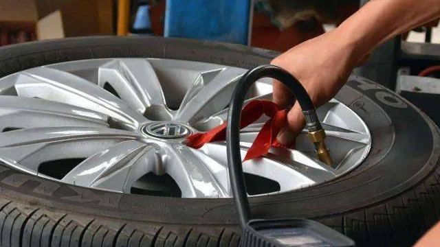 春季用车小贴士：检查保养跟上后，车辆使用更“香”！