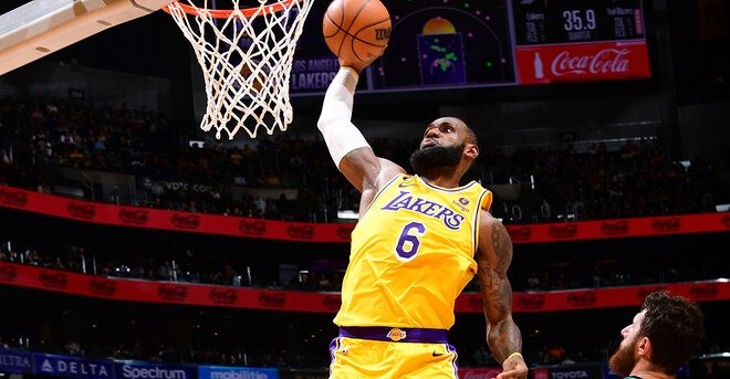NBA战报詹姆斯狂砍40分率队逆转取胜