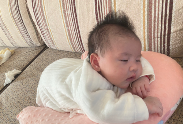 3月龄宝宝大脑缺氧！为何还有人认为“能吃好”，别耍小聪明了休闲区蓝鸢梦想 - Www.slyday.coM