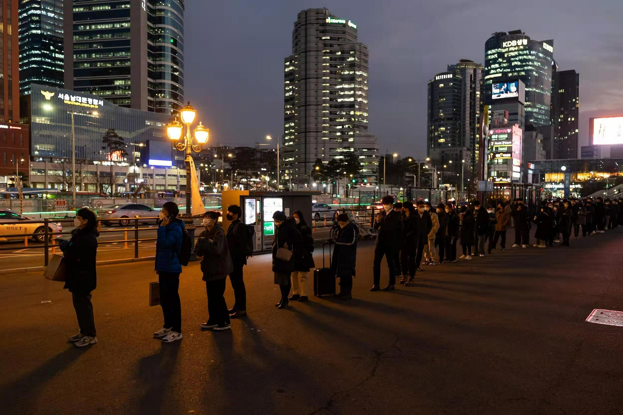 单日新增确诊连续3天突破7000人，<a href=