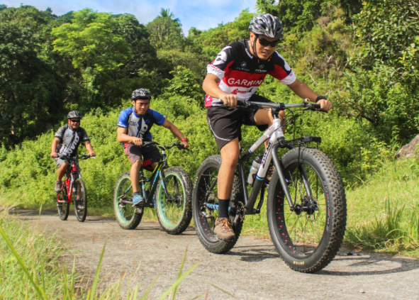 不能远行的年轻人,卷在“一日运动”里休闲区蓝鸢梦想 - Www.slyday.coM 不能远行的年轻人,卷在“一日运动”里休闲区蓝鸢梦想 - Www.slyday.coM