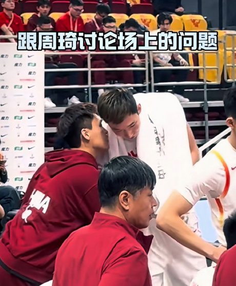 赵睿继续缺席中国男篮战韩国引热议！媒体人展望亚洲杯的东西重新拿出