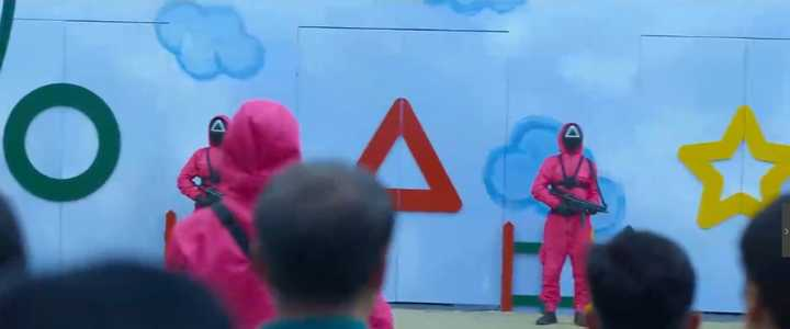 “鱿鱼游戏”是底层人的生存游戏，也是<a href=