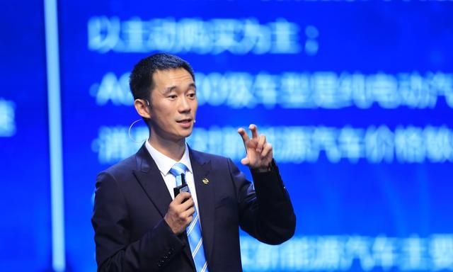 雷丁转型背后的隐忧：补贴在摧毁市场秩序