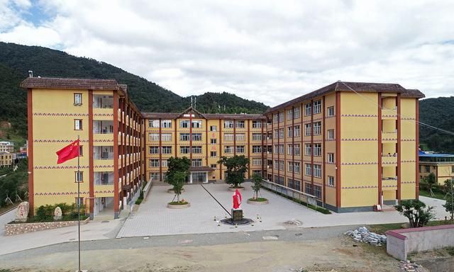 太原高中排名及排名_太原2020年中考成绩揭晓(附普通高中预估分数线)