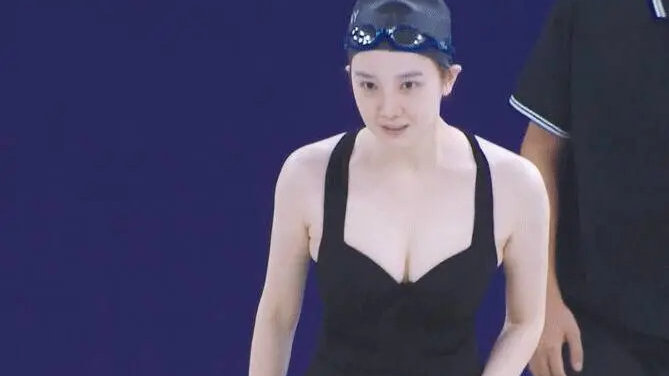 陈小纭因发育过猛，无缘国家游泳队？却