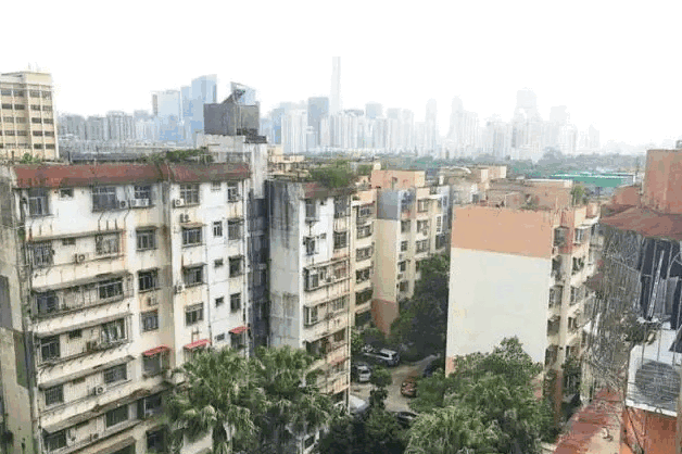 “棚改第一村”交楼在即,回迁房卖到了13万/平?|深圳市|广东省|华富村|住宅|华富_新浪新闻
