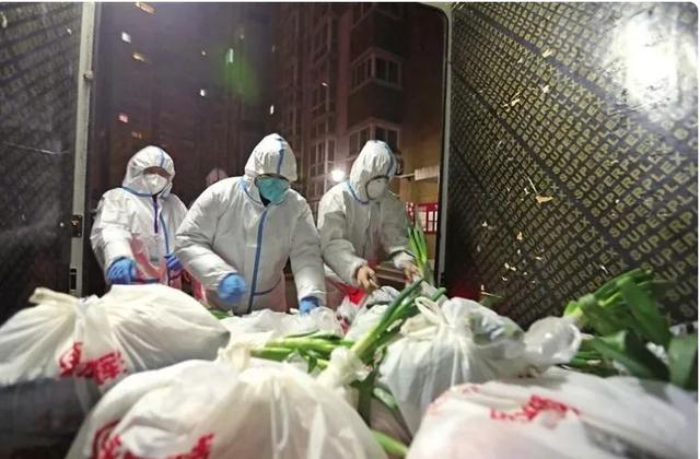 中文无码字幕中文有码字幕_菜来了!不必担心,西安多个区配送免费蔬菜包,上门派送