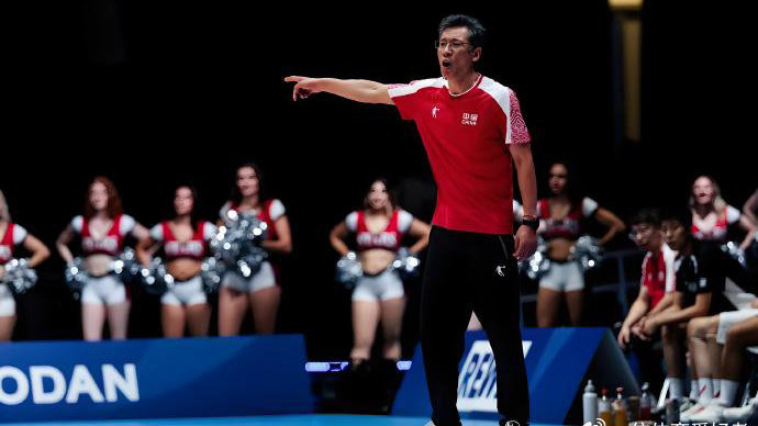 逆转美国夺冠！看刘禹彤数据真该进国家队，宫鲁鸣用人固执遭讽刺