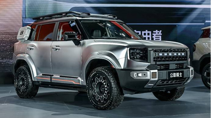 捷途自由者12.49万起售，年轻人的第一个方盒子越野车！