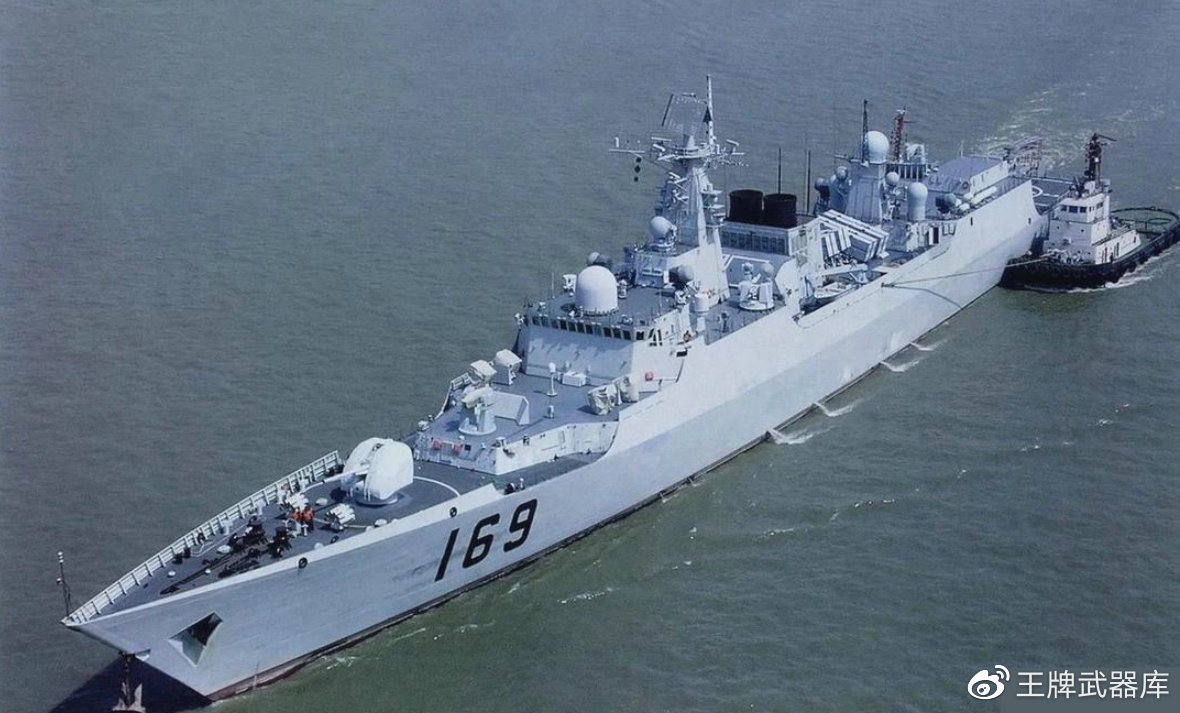 中国海军有多少现役作战舰艇?航母、