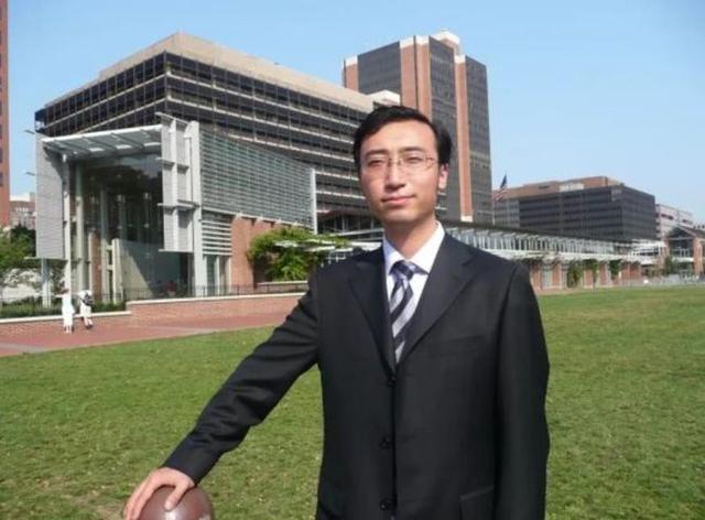 考清华和中彩票选哪个?李永乐:你上5000次清华都中不了一次大奖休闲区蓝鸢梦想 - Www.slyday.coM 考清华和中彩票选哪个?李永乐:你上5000次清华都中不了一次大奖休闲区蓝鸢梦想 - Www.slyday.coM