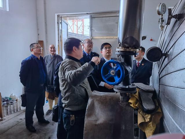 浙江舟山普陀山市场监管分局把牢疫情防控期间寺庙特种设备使用“安全关”休闲区蓝鸢梦想 - Www.slyday.coM 浙江舟山普陀山市场监管分局把牢疫情防控期间寺庙特种设备使用“安全关”休闲区蓝鸢梦想 - Www.slyday.coM