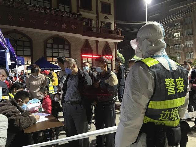 广西东兴新增4例本土确诊,1例为德尔塔进化分支!防城港全警投入抗击疫情休闲区蓝鸢梦想 - Www.slyday.coM 广西东兴新增4例本土确诊,1例为德尔塔进化分支!防城港全警投入抗击疫情休闲区蓝鸢梦想 - Www.slyday.coM