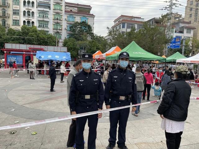 广西东兴新增4例本土确诊,1例为德尔塔进化分支!防城港全警投入抗击疫情休闲区蓝鸢梦想 - Www.slyday.coM 广西东兴新增4例本土确诊,1例为德尔塔进化分支!防城港全警投入抗击疫情休闲区蓝鸢梦想 - Www.slyday.coM