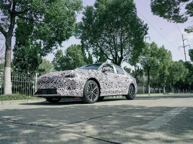 瑞全新轿车测试谍照曝光 北京车展亮相