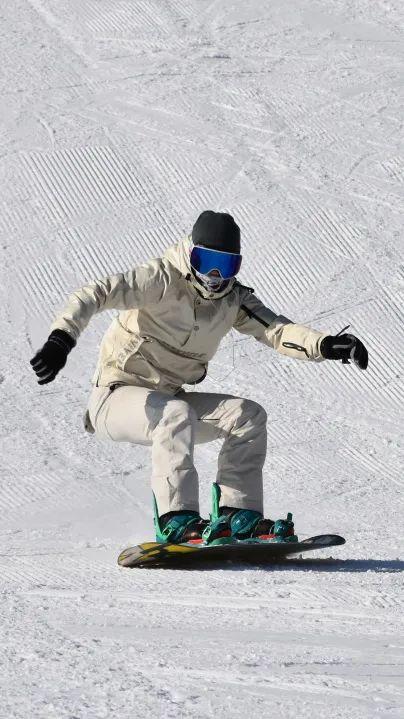 想滑雪?不必跨越南北!