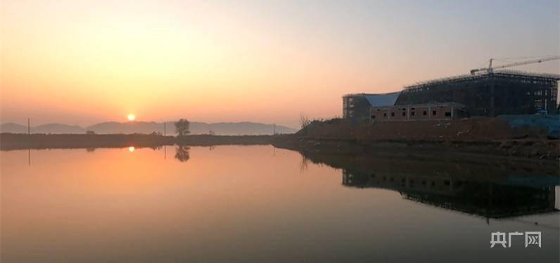 迎接美好休闲区蓝鸢梦想 - Www.slyday.coM 迎接美好休闲区蓝鸢梦想 - Www.slyday.coM