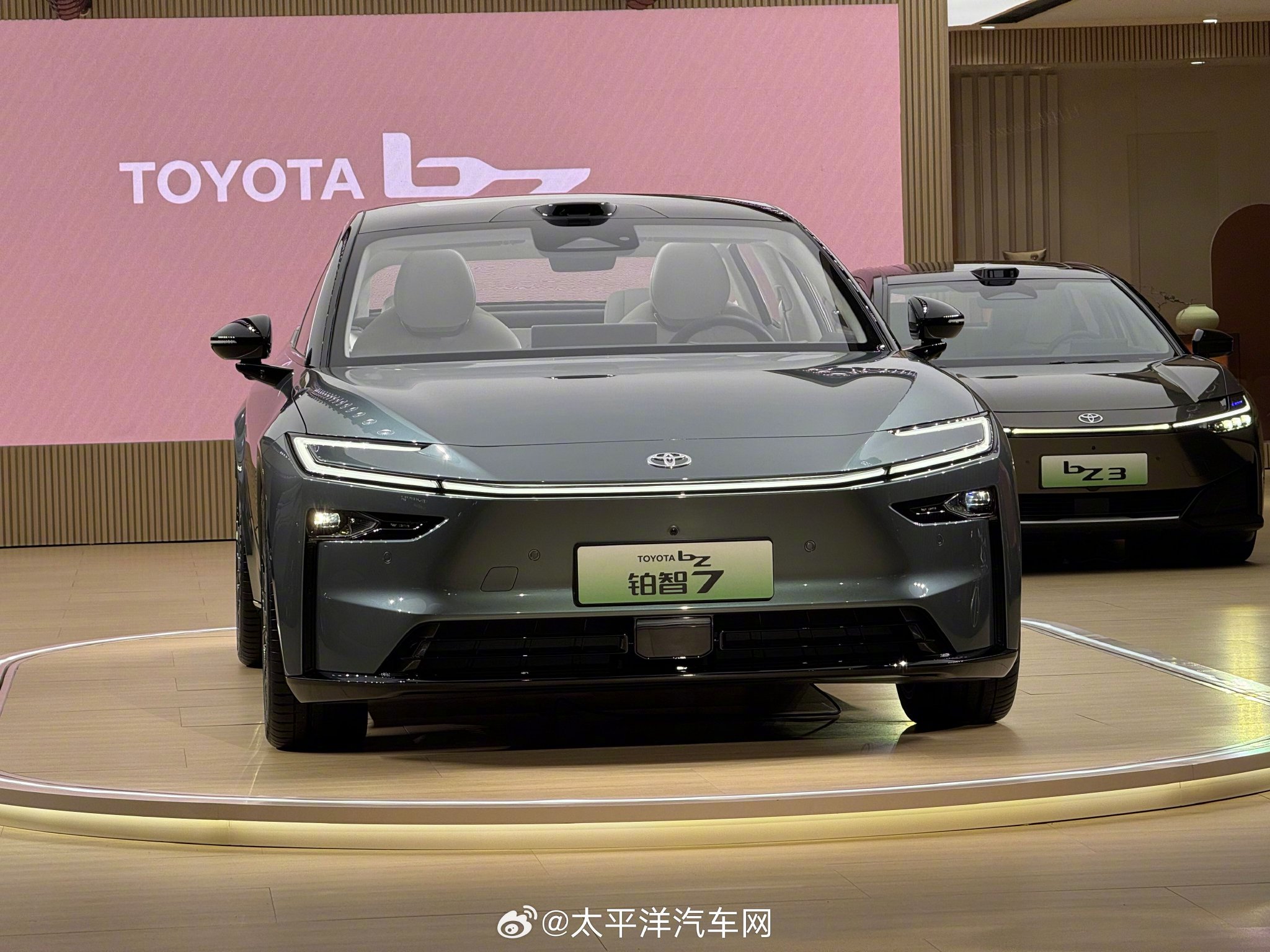 丰田铂智7搭载华为鸿蒙车机，中国工程师主导开发