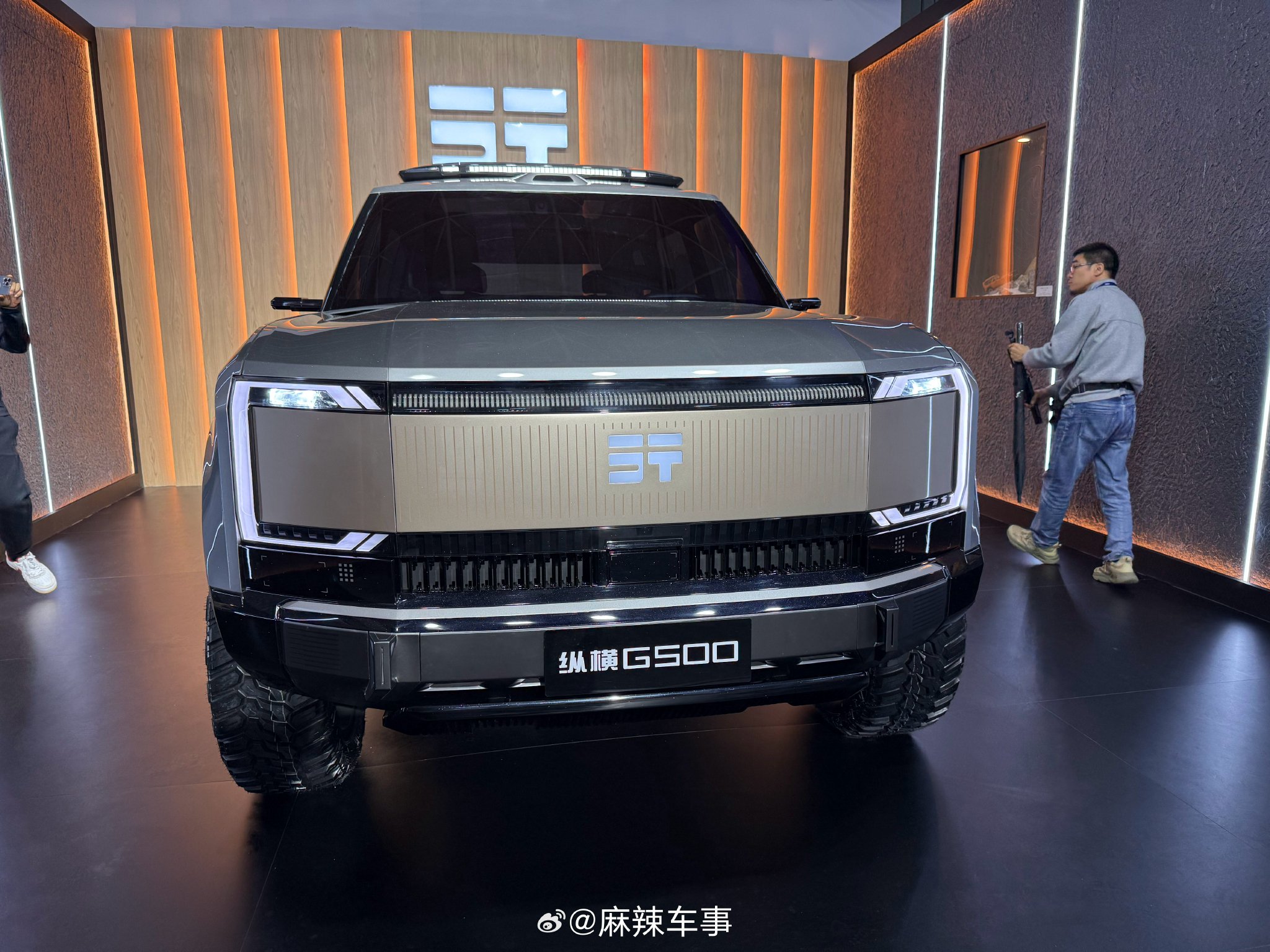 捷途纵横G500亮相2025奇瑞全球创新大会，定义未来硬派越野车