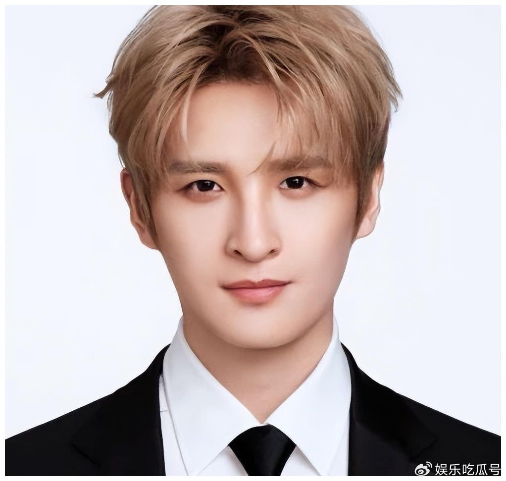 张远一失恋就睡十几天！金莎和小19岁男友聊天记录首曝光，齁甜