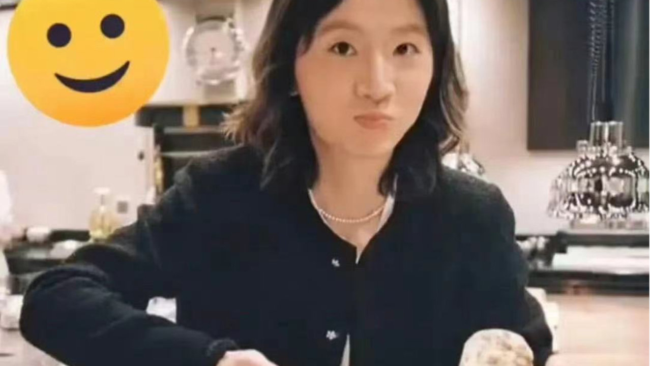 曾和周扬青恋综扮情侣，现在自称罗妹妹，好利来大公子到底怎么了